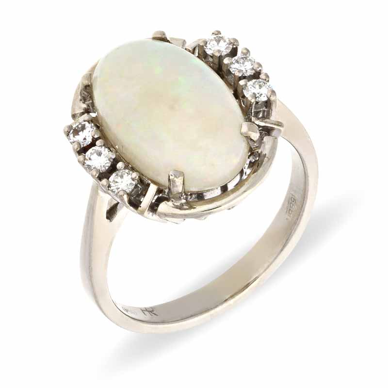 Opal-Ring Weißgold